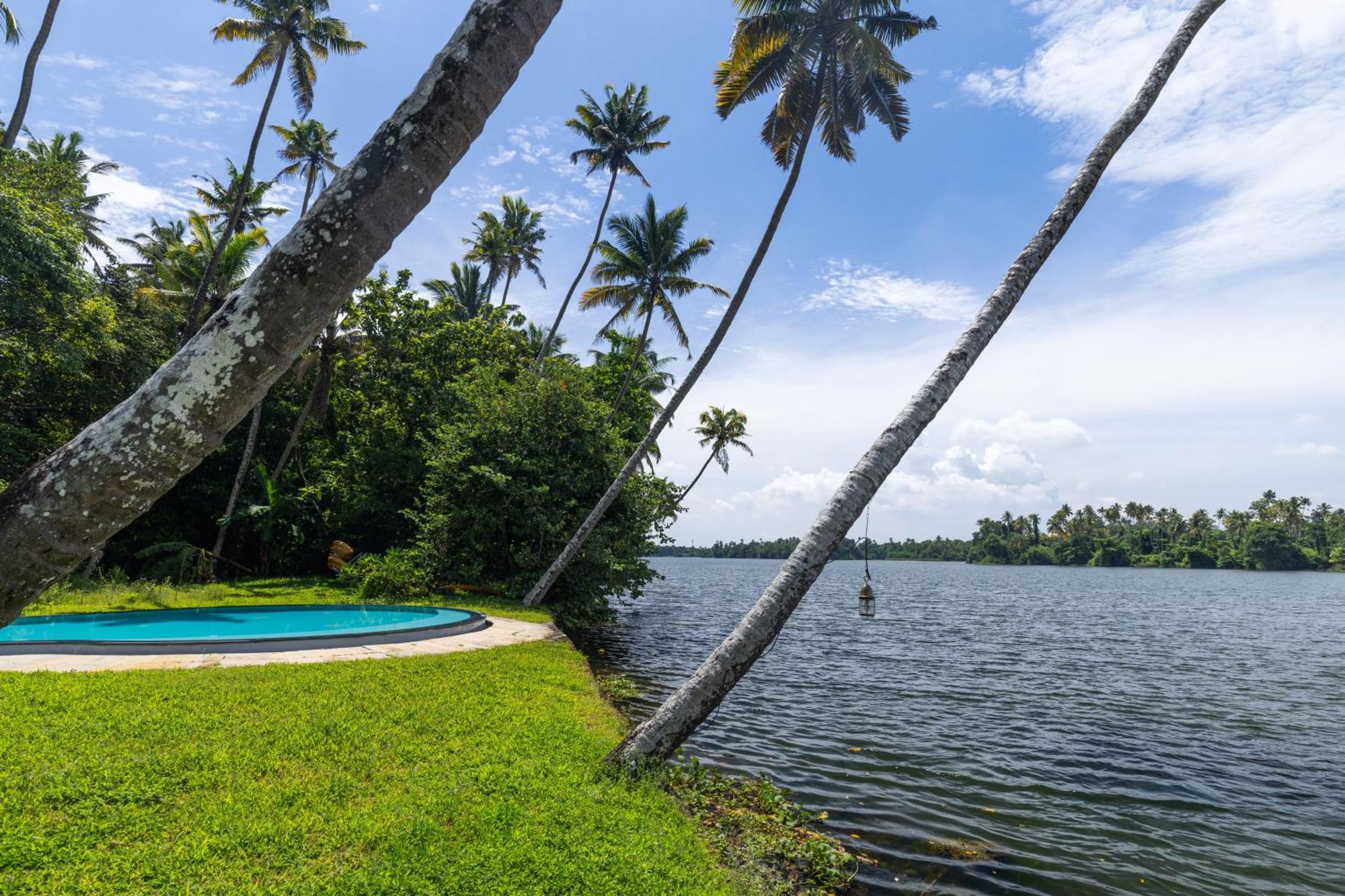 Cranganor History Cafe & Riverside Chateau North Paravur Exterior foto