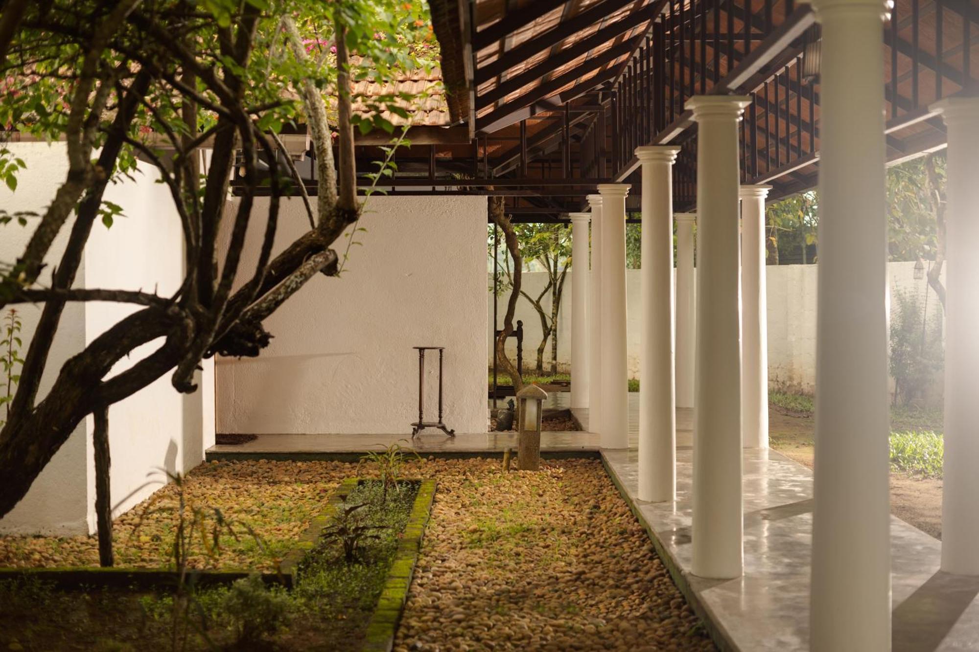 Cranganor History Cafe & Riverside Chateau North Paravur Exterior foto